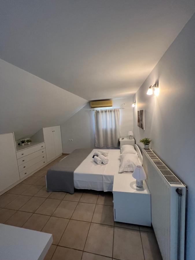 Central Tiny Loft In Argostoli Exterior photo